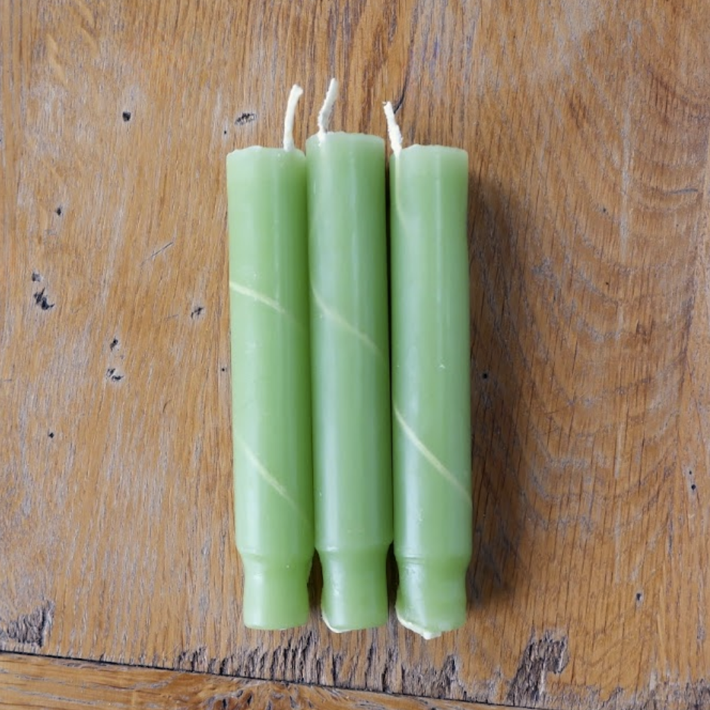 Candlestock Hippie Drippy Drip Kaarsen - Pack van 22 Druppelende Taper Kaarsen - Wijnfles Smeltende Kaarsen (2 van elke Kleur Candlestock Hippie Drippy Drip Kaarsen - Pack van 22 Druppelende Taper Kaarsen - Wijnfles Smeltende Kaarsen (2 van elke Kleur