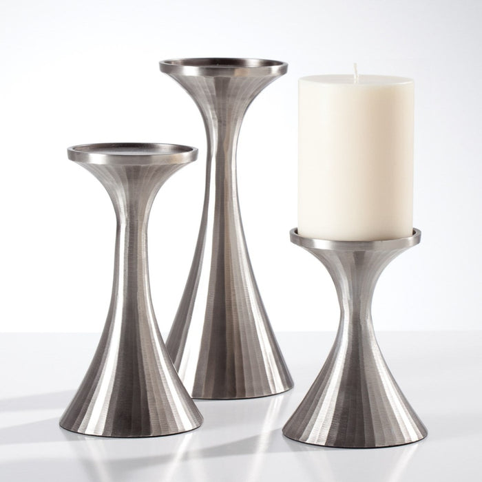 Pewter Ribbed Pillar Candle Holder